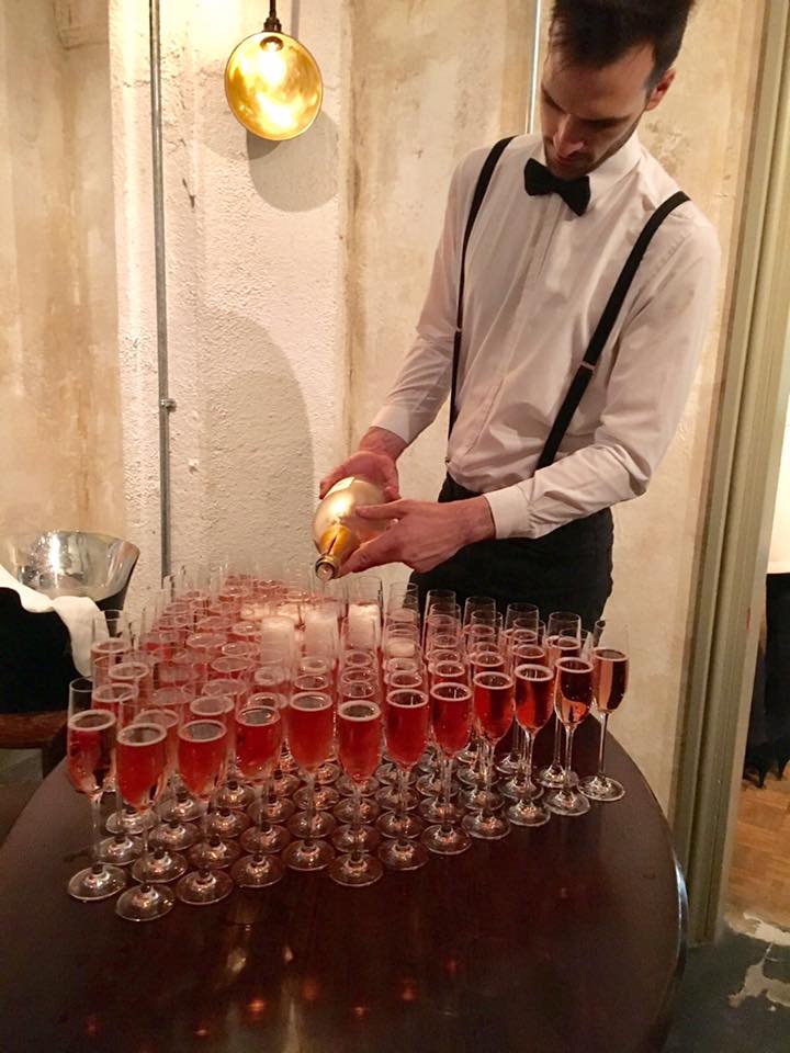 corporate_wine_tasting_01.jpg